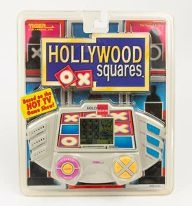 NOS Vintage 1999 Tiger Electronics Hasbro Hollywood Squares Handheld Game - Picture 1 of 8