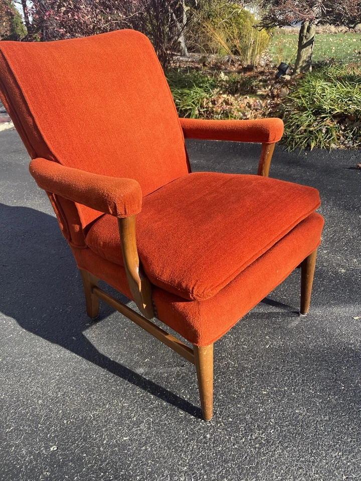 Mid Century Modern Vintage Arm Chair By W H Gunlocke New York 36H x 26W x 24D - Image 1 of 4