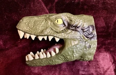 Hasbro Jurassic World Velociraptor Soft Foam Hand Puppet Dinosaur 2014 - Image 1 of 4
