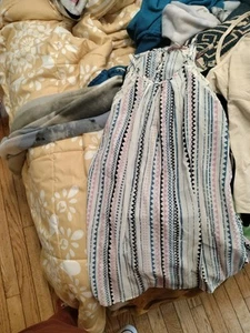 Candies (Kohls) Juniors Top Size XS Sleeveless While Multipattern - Picture 1 of 2