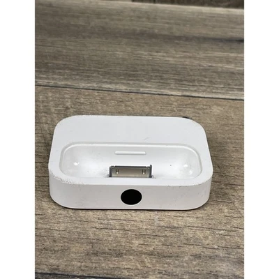 Apple A1153 Estación Cargador Base Universal iPod Conector 30 Pines Puerto S-Video Foto 1 de 4