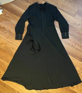 ARTIZARA schwarzes langes Maxikleid XXL bescheidener Abaya Style Gürtel fließend - Bild 1 von 4