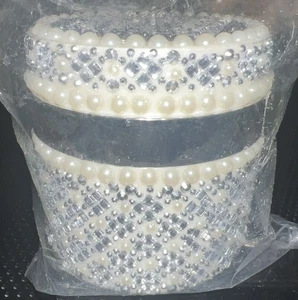 PRAI BEAUTY Ageless Throat & Decolletage Creme 3,4 oz versiegelt weiß Glitzer Glas - Bild 1 von 2