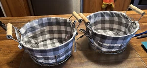 Set Of 2 Checkered Pattern Cloth Wire Basket 10.1”x 8.7” x 6.1” Wooden Handles - Picture 1 of 6