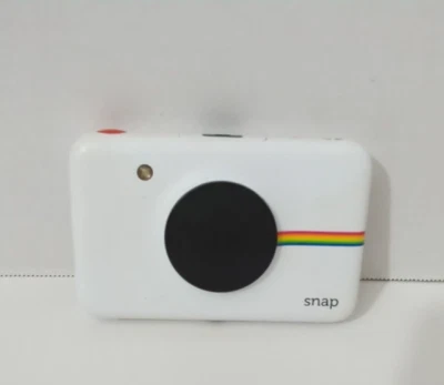 Polaroid Snap 10.0MP Polaroid Digital Camera - White. Tested W/Out Film. Working - Image 1 of 4