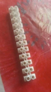 Elektrische Steckleisten 30Amp x 3. - Bild 1 von 3