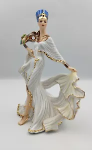 Nefertiti by Martin Evans Porcelain Figurine Egyptian Sculpture Danbury Mint M3 - Picture 1 of 13
