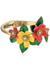 $65 Betsey  Johnson Betsey Johnson Gold-Tone Tropical Flower Hinged Bangle K1q