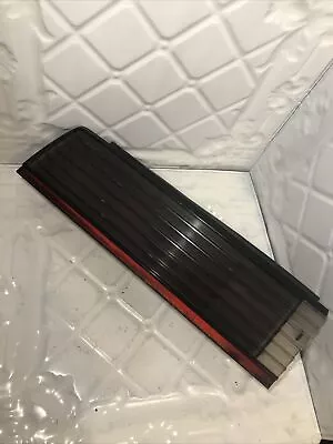 1982-92 OEM PONTIAC FIREBIRD FORMULA TRANSMISIÓN AM CONDUCTOR IZQUIERDO LUZ TRASERA IZQUIERDA OEM S3E9 Foto 1 de 4