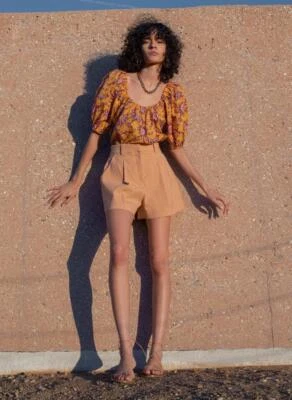 NUEVO CON ETIQUETAS A.L.C. Pantalones Cortos Rose Ash Huxley Mezcla de Lino Plisado Frontal Talla US 0 $350 Foto 1 de 4