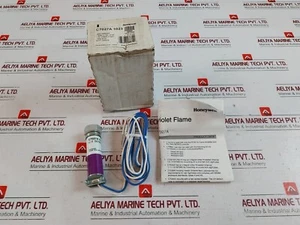 Honeywell C7027A 1023 Minipeeper U/V Flame Detector Sensor - Picture 1 of 11