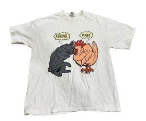Chicken Pussy Funny Fight Herren T-Shirt weiß Größe Large hergestellt in den USA - Bild 1 von 10