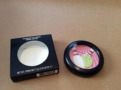 MAC Pearlmatte Face Powder Trophy New In Box - Image 1 of 2