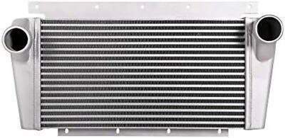 Refrigerador de ar de carga para 2000 International Harvester 9200 SBA - Imagem 1 de 4