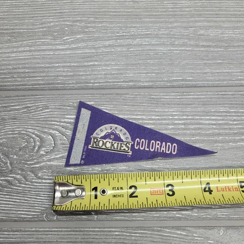 Vintage 1992 MLB Colorado Rockies Mini Pennant 4in Cover