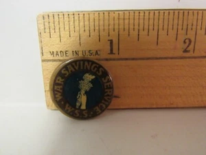Vtg. WWII W. S. S. / War Savings Service Button - Picture 1 of 2