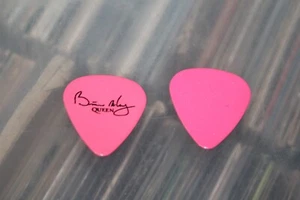 Queen - 1x Guitar Pick / FREE SHIPPING #4 - Picture 1 of 2