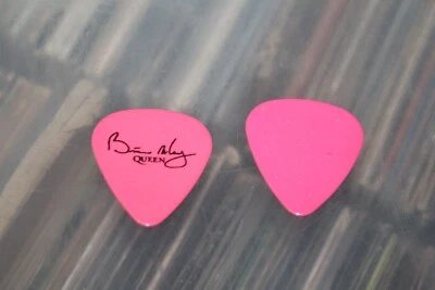 Queen  -  1x Guitar Pick  /  FREE SHIPPING #4 - Image 1 of 2