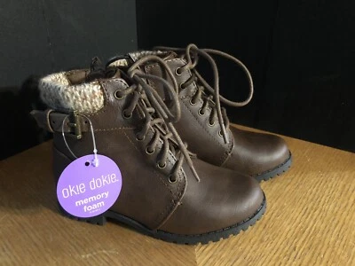 NUEVAS Botas Marrón Okie Dokie Lil Abigail Niñas Pequeñas - Talla 9 M Foto 1 de 4