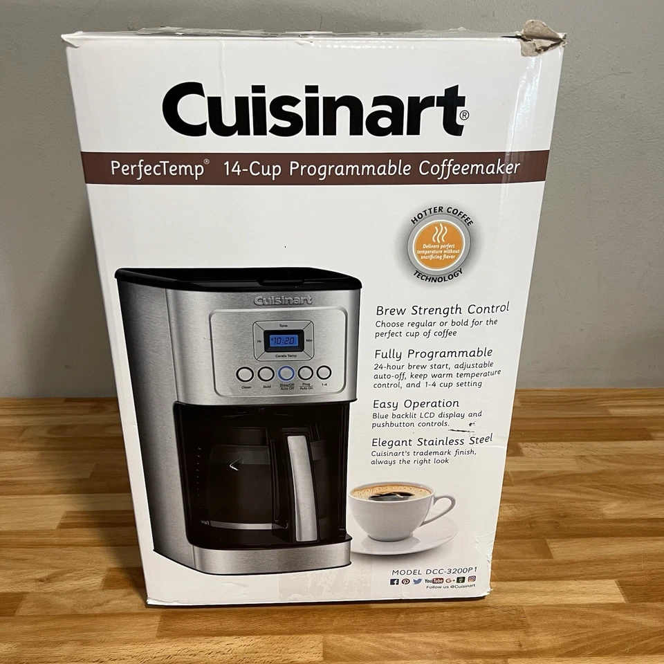 Cuisinart DCC-3200 PerfecTemp 14-Cup Programmable Coffeemaker - NEW  - FREE SHIP - Image 1 of 4