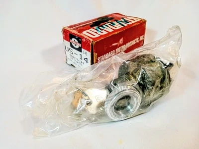 STANDARD Motor US-14 Jeep Ignition Starter Switch Lock, NOS Cylinder & Keys - Image 1 of 4