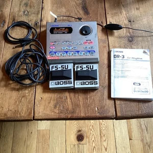 Boss Dr. Rhythm DR-3 Drum Machine Stromkabel, Handbuch, 2 Kabel & 2 FS-5U Pedale - Bild 1 von 10
