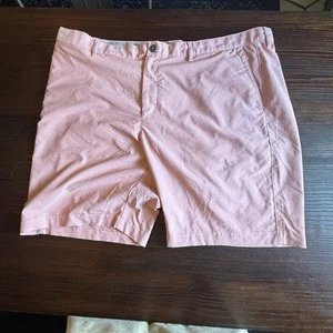 Tommy Bahama Bermuda Shorts Men’s 44 Hula Girl Light Pink Golf Flat Front D - Picture 1 of 7