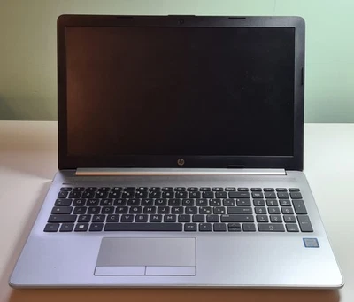 Laptop HP 15-da0111nl (15,6" I7 16gb 512gb Nvidia MX130 Win11) - Bild 1 von 4