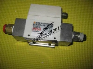 1PC D'Occasion SMC PF2W704-03-27-M Liquid Flow Valve - Picture 1 of 1