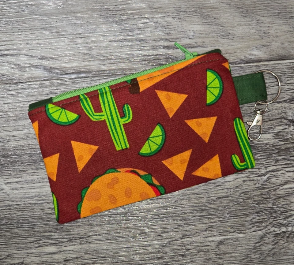 Bolso/cartera para monedas/bolso de maquillaje hecho a mano para tacos y cactus con cremallera Foto 1 de 1