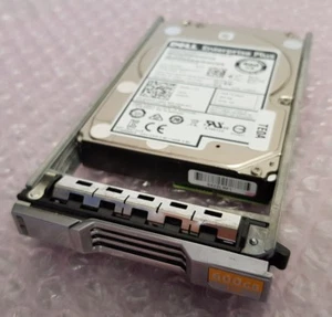 Dell EqualLogic 600GB 10K 6Gb/s 2.5" SAS SFF DP HDD Hard Drive 33KFP in Caddy - Picture 1 of 1