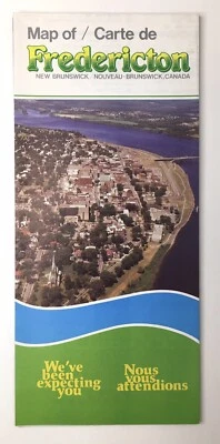 Mapa desplegable FREDERICTON Nuevo Brunswick Canadá años 70 u 80 vintage Foto 1 de 3