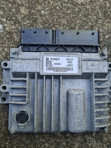 25189813 Engine ECU Vauxhall Chevrolet 2.2 CDTI opel DCM3.7AP - Picture 1 of 2