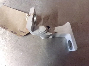 13393 F3F 12-16 MK5 6J SEAT IBIZA O/S TÜRSCHARNIER FAHRERSEITE HINTEN OBEN IN WEIß - Bild 1 von 4