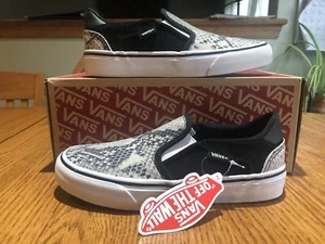 VANS Asher Deluxe Slip On Shoes Snake Grey White Comfort Sneakers Women’s Size 6 - Picture 1 of 5
