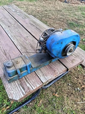 Iron Horse 4 cycle Engine Model X-305 - Image 1 of 4