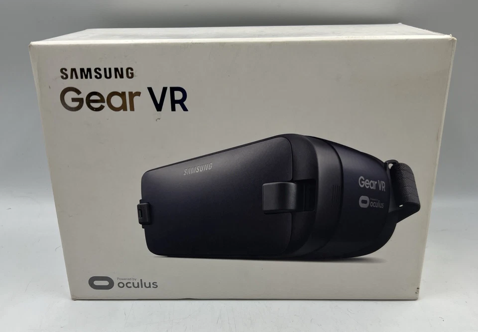 Samsung Gear VR - Powered By Oculus - Boxed Virtual Reality Headset Vgc - Image 1 of 4