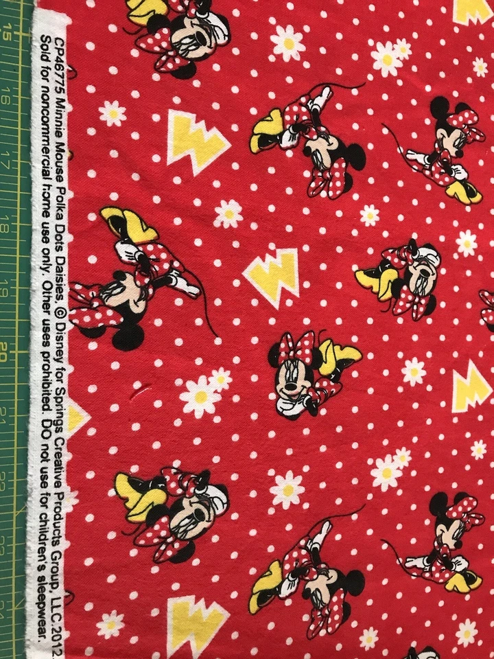 2012 Minnie Mouse Polka Dot ad Daisies Flannel fabric sold by the yard #663 - Image 1 of 1