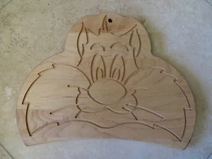 Looney Tunes Warner Brothers Store Sylvester Wooden Cutting Board Never Used1994 - Picture 1 of 7
