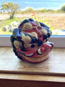 Japanese Square Red Lion Head Wood Carved Figure Lacquered Signed - Picture 1 of 9