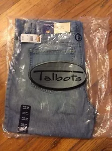 NEW WITH TAGS WOMENS TALBOT DENIM LIGHT INDIGO BOOT LEG JEANS SZ 6m - Picture 1 of 2