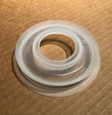 Yonanas Ice Cream Yogurt Dessert Maker Deluxe or 901 RUBBER GASKET - Image 1 of 4