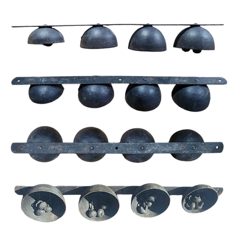 ANTIGUAS CAMPANAS DE PUERTA DE TIENDA/CAMPANAS DE TRINEO CONJUNTO DE 4 TAMAÑOS GRADUADOS SOPORTE DE METAL Foto 1 de 1