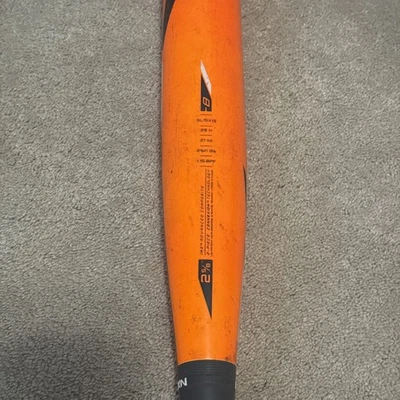 Easton Orange XL1 29 inch 21 oz  2 5/8” USSSA Baseball Bat - Image 1 of 3
