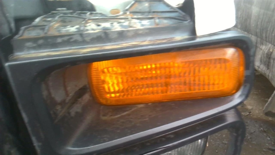 Luz de giro de lámpara de estacionamiento/esquina del conductor para camioneta Ford E350 08-17 30743439 Foto 1 de 4