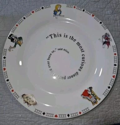 Juego de tres platos de Alicia en el País de las Maravillas diseñados en Inglaterra diseño Cardew Foto 1 de 4