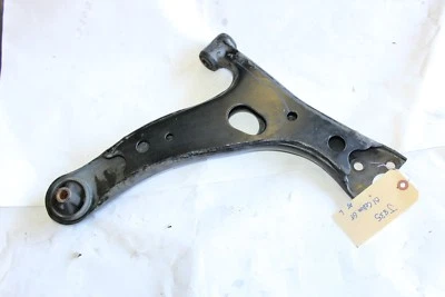 TOYOTA CELICA GT-S 2000-2005 BRAZO DE CONTROL INFERIOR IZQUIERDO CONDUCTOR DELANTERO LH J835 Foto 1 de 4