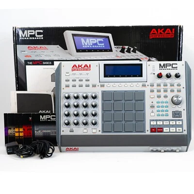 Controlador de producción profesional Akai MPC Renaissance con 5 CD de biblioteca de sonidos Foto 1 de 4