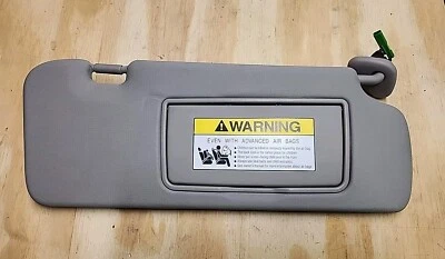 Honda CR-V 2010-2011 parasol pasajero derecho gris iluminado Foto 1 de 3