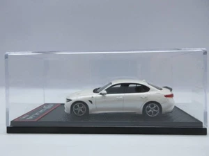 1:43 BBR Alfa Romeo Giulia Quadrofolio 2015 White BBRC176B Bianco Trofeo - Picture 1 of 7